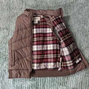 Puffy vest
